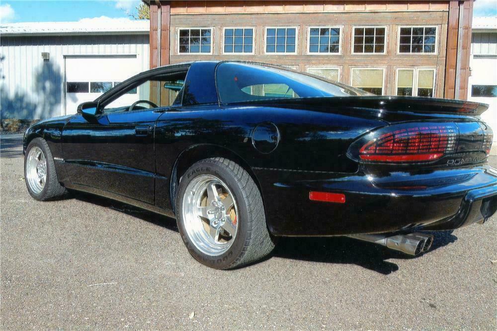 1995 Pontiac Firebird Formula Coupe: market value and price history