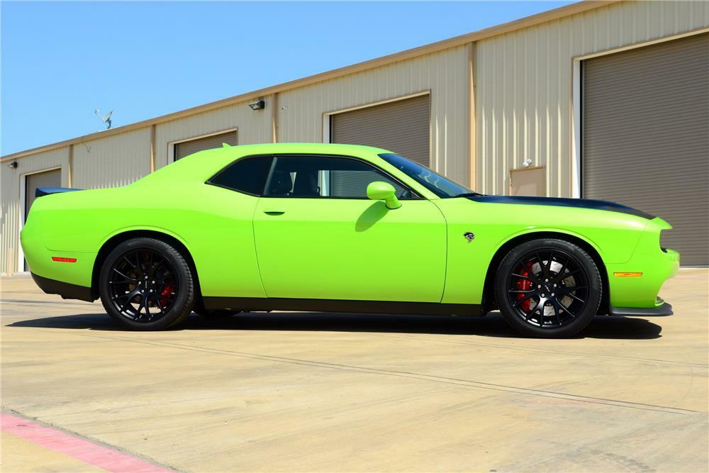 Mopar PGM Green-Go Touch-Up Paint For Dodge Challenger/Charger Hellcat - Pen & Brush Kit