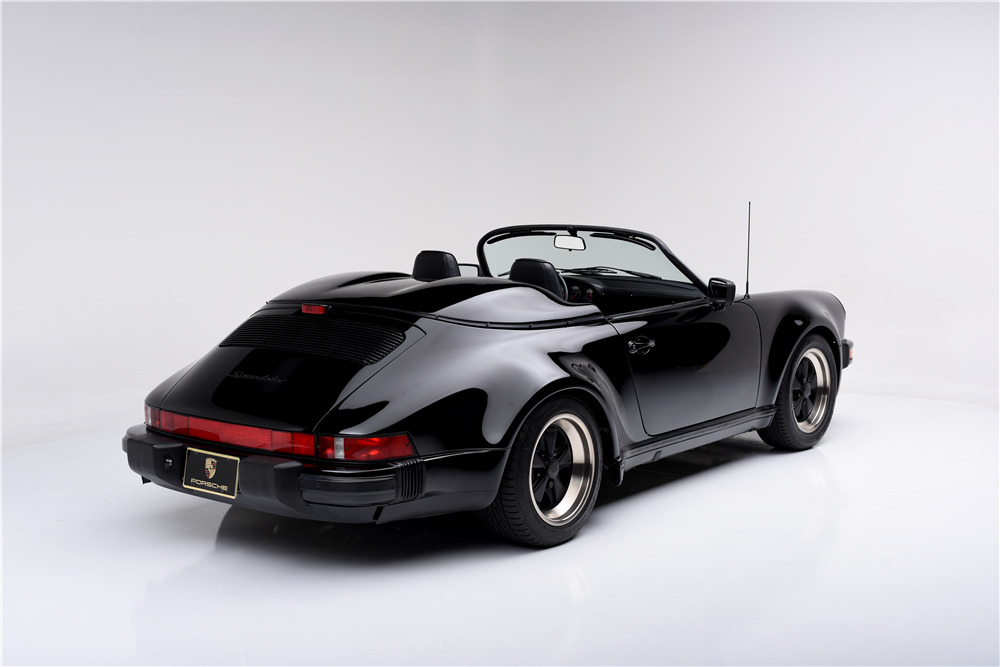 1989 Porsche 911 Carrera image 1