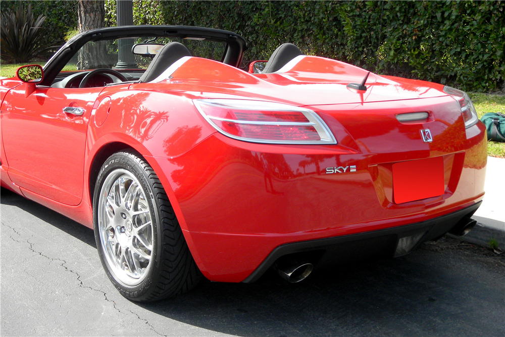 2007 SATURN SKY CUSTOM ROADSTER