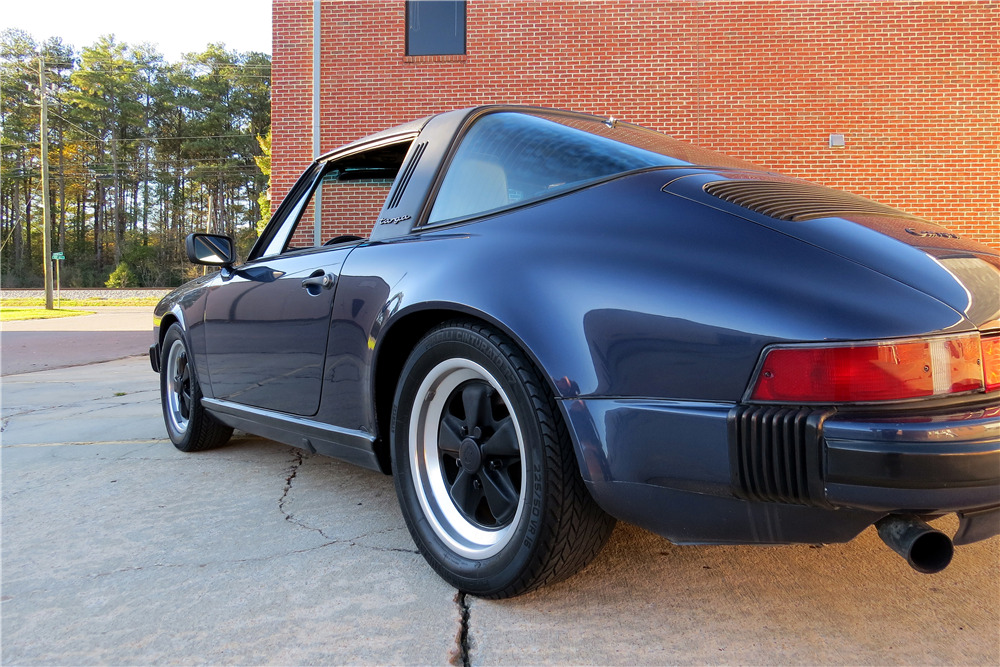 1985 Porsche 911 image 1