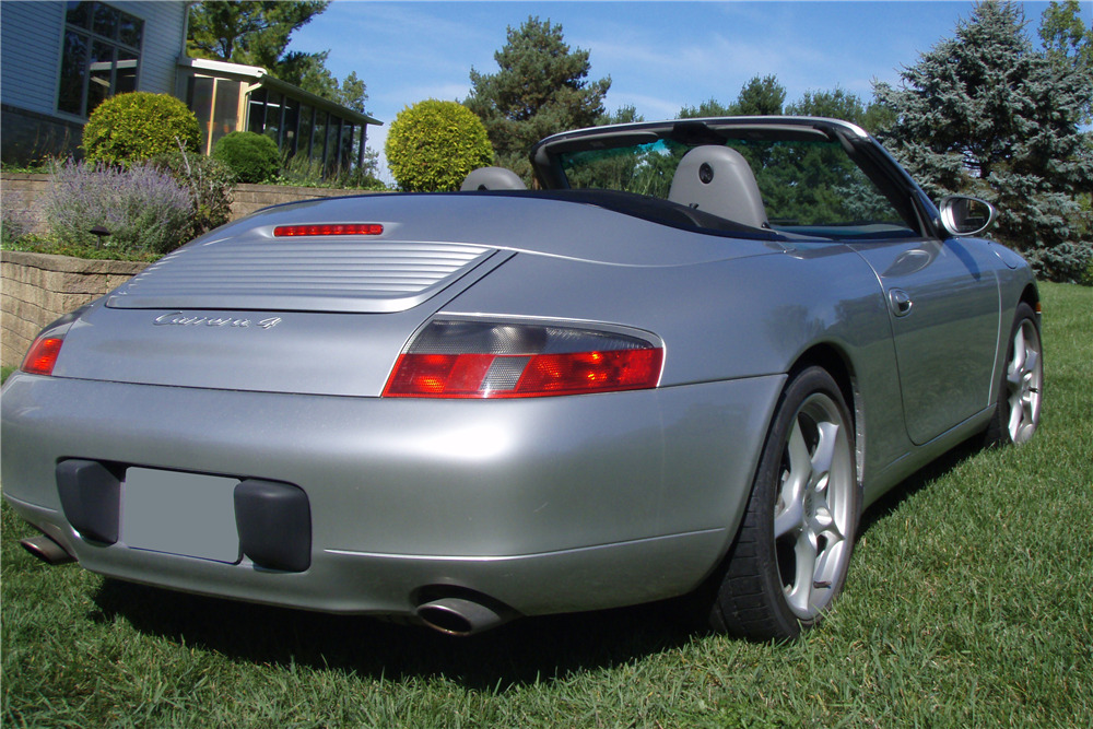 2000 Porsche 911 CARRERA image 1