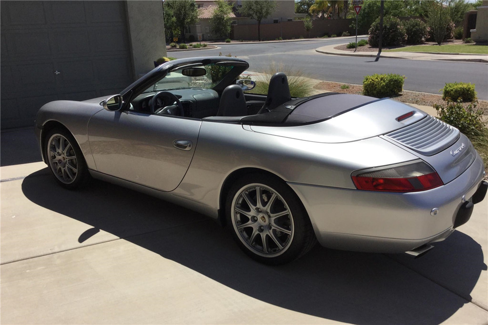 2001 Porsche 911 Carrera image 1