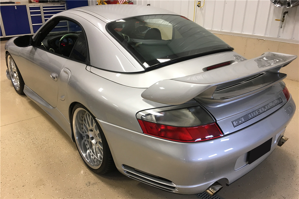 2002 Porsche 911 Carrera image 1