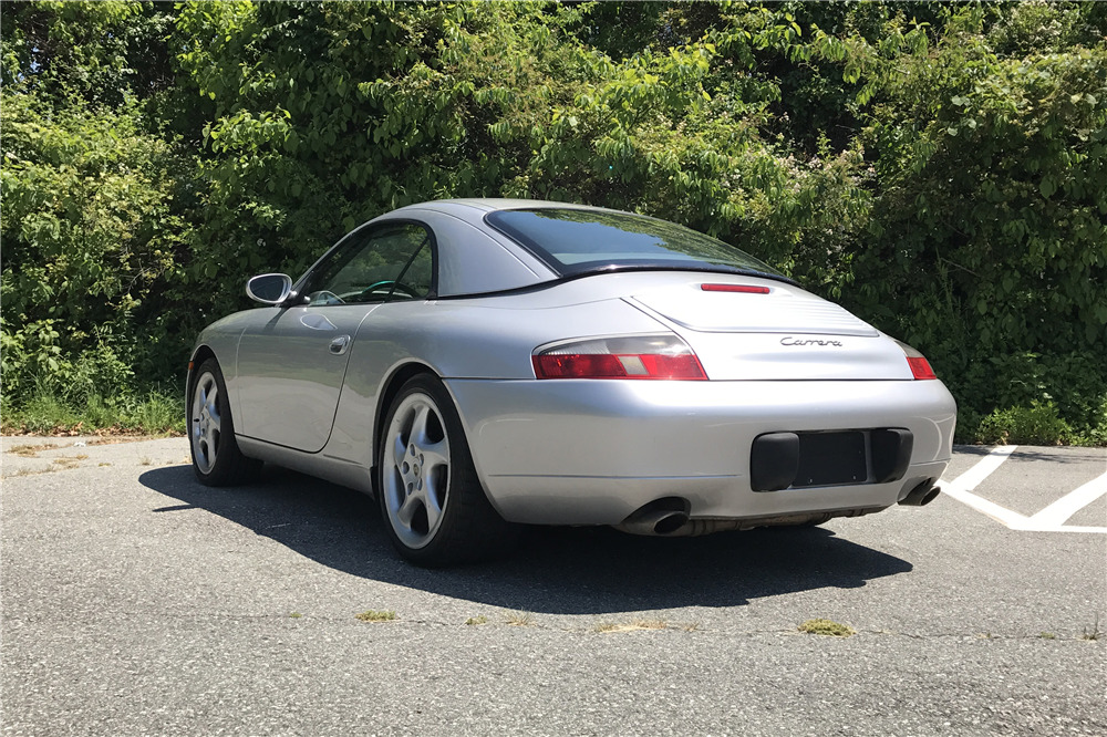 2000 Porsche 911 Base image 1
