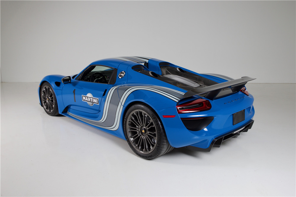 2015 Porsche 918 Spyder image 1