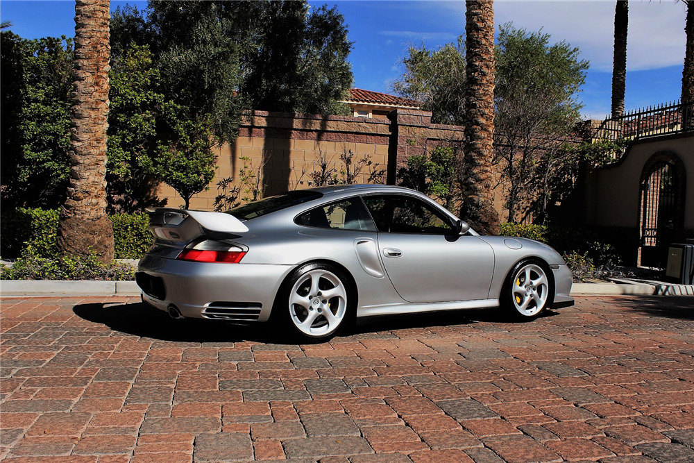 2003 Porsche 911 GT2 image 1