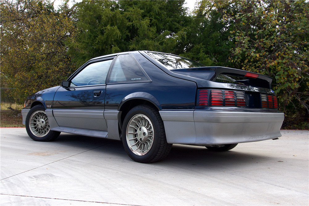 1989 Ford Mustang GT: market value and price history