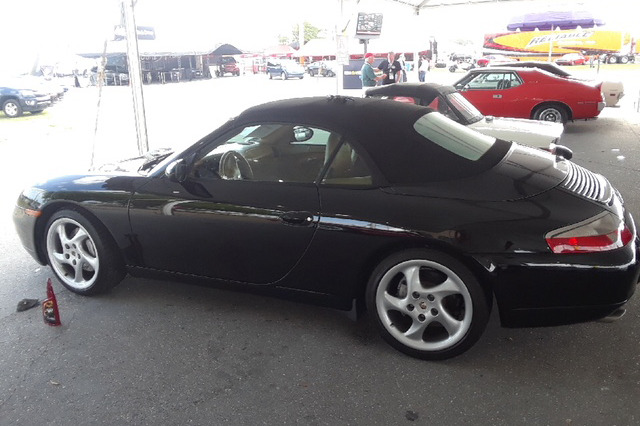 2001 Porsche 911 Carrera image 1