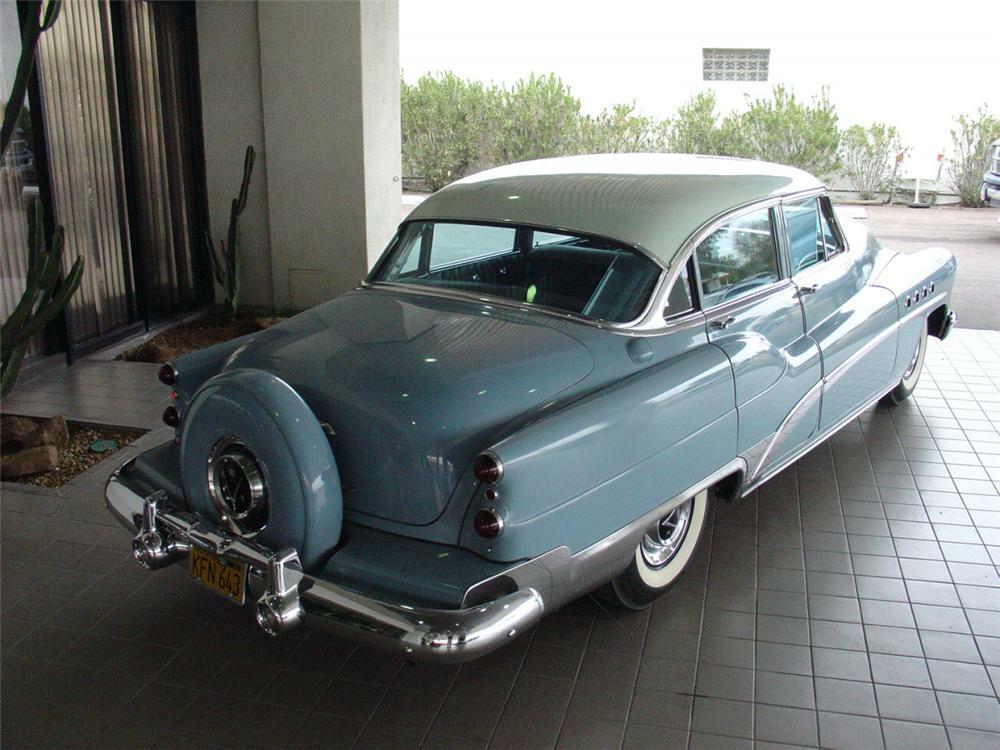 1953 BUICK ROADMASTER 4 DOOR SEDAN