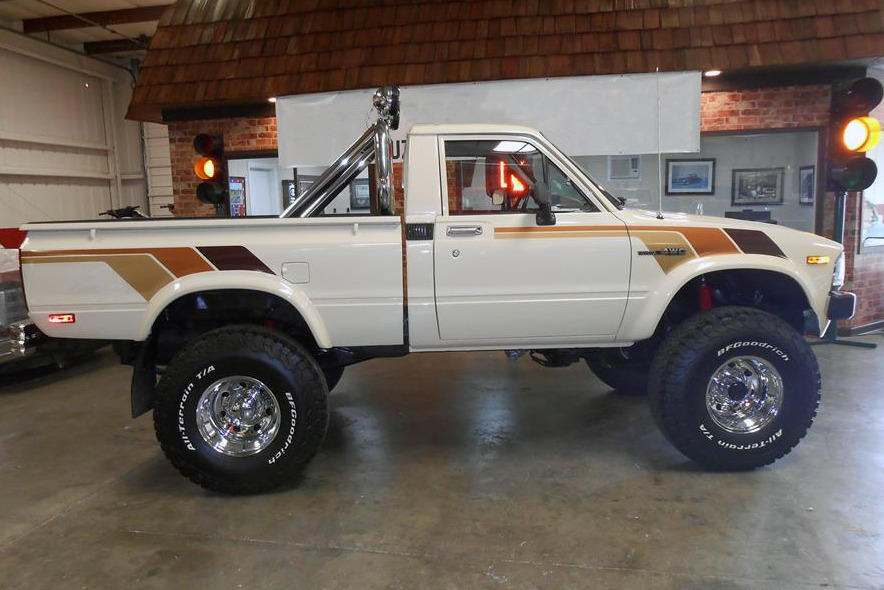 1983 TOYOTA SR5 4X4 PICKUP - Vehicle | Barrett-Jackson Auction