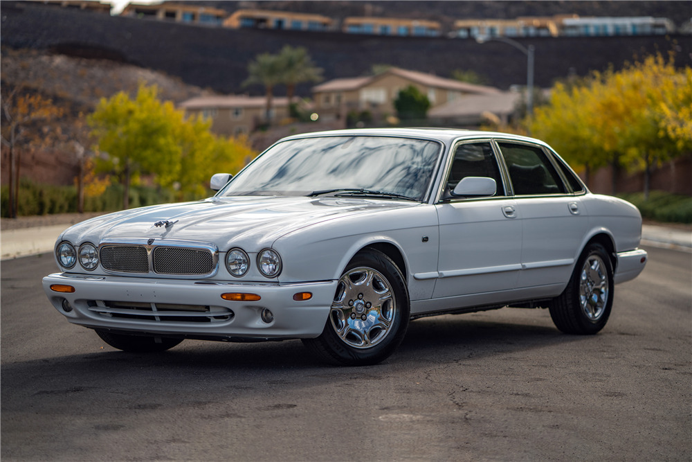 2003 JAGUAR XJ8 - Vehicle | Barrett-Jackson Auction Company