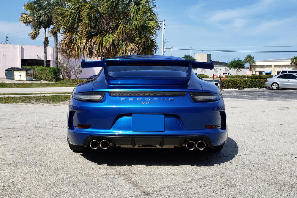 2014 Porsche 911 Carrera image 1