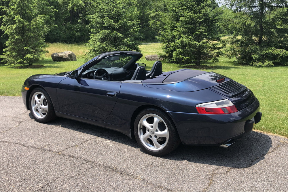 2000 Porsche 911 CARRERA image 1