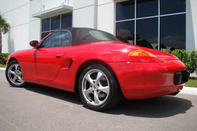 2002 Porsche Boxster Base image 1