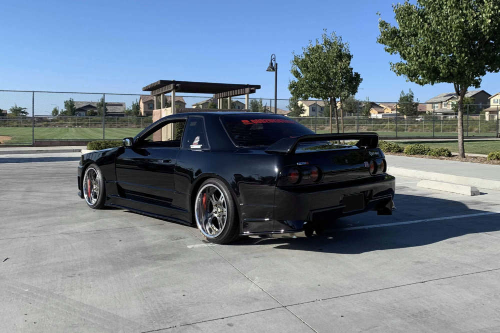 1989 NISSAN SKYLINE GT-R CUSTOM COUPE - Vehicle | Barrett-Jackson
