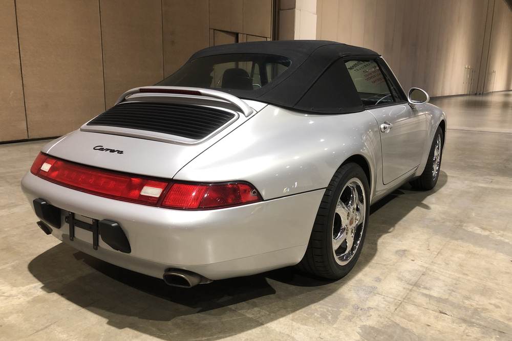 1997 Porsche 911 CARRERA image 1