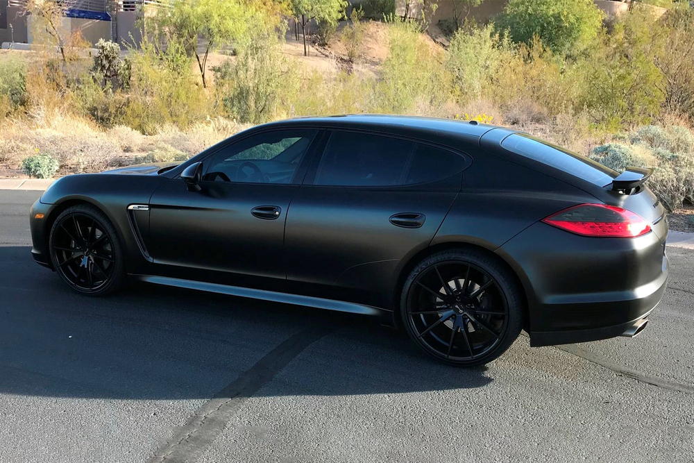 2011 Porsche Panamera Base image 1