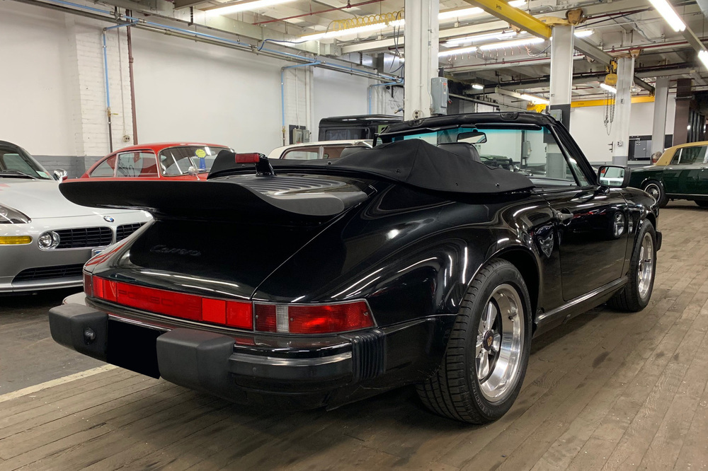 1989 Porsche 911 image 1