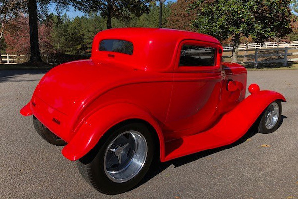 1932 Ford Window
