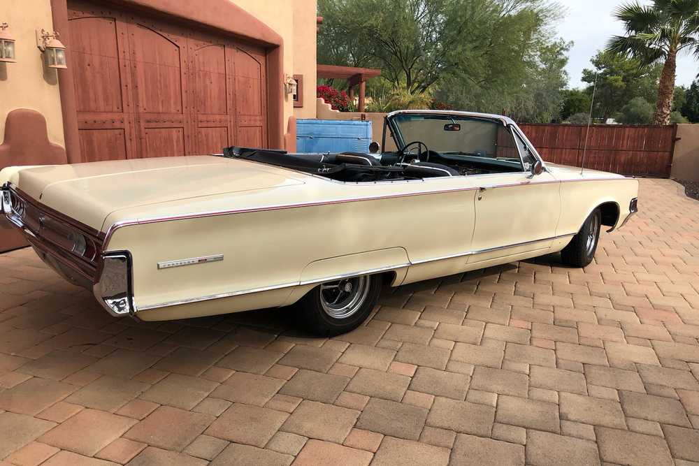 1965 Chrysler 300 L