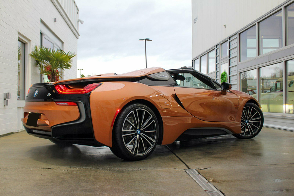 2019 BMW i8 Roadster: market value and price history