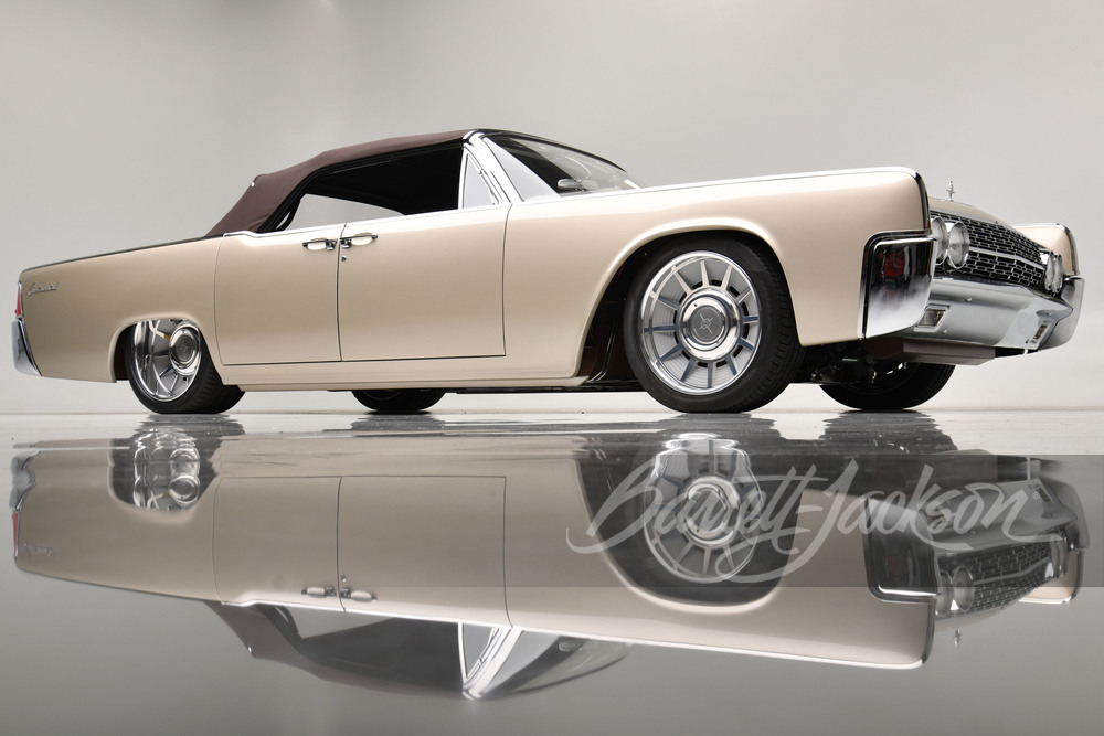 1962 LINCOLN CONTINENTAL CUSTOM CONVERTIBLE 'GOLD DUST' - Vehicle