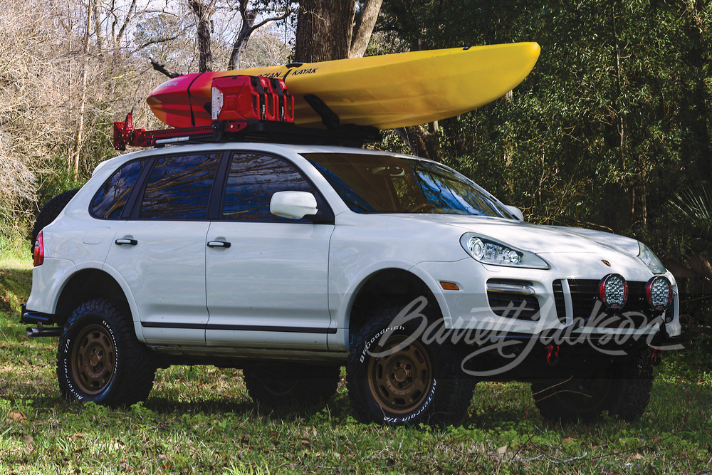 2008 Porsche Cayenne GTS image 1