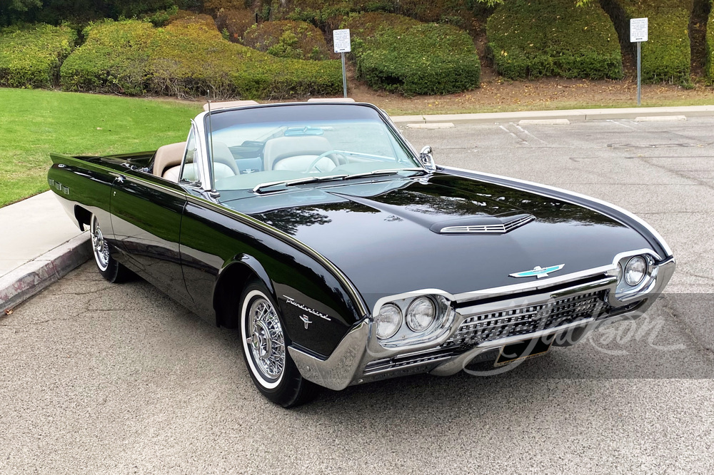1962 Ford Thunderbird M Roadster