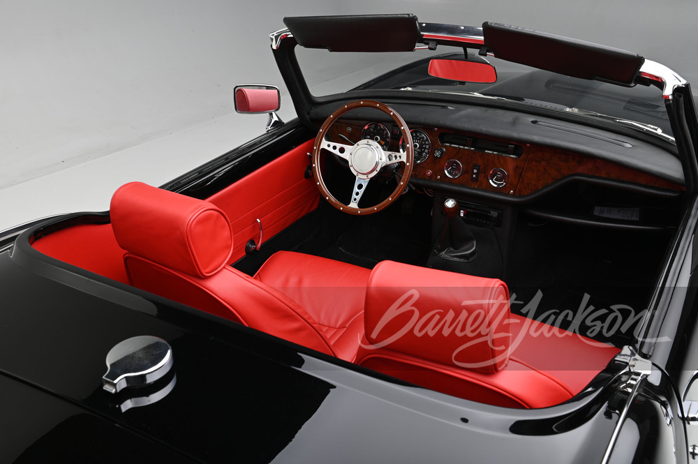 SIMON COWELL'S 1970 TRIUMPH SPITFIRE MK III CONVERTIBLE - Vehicle