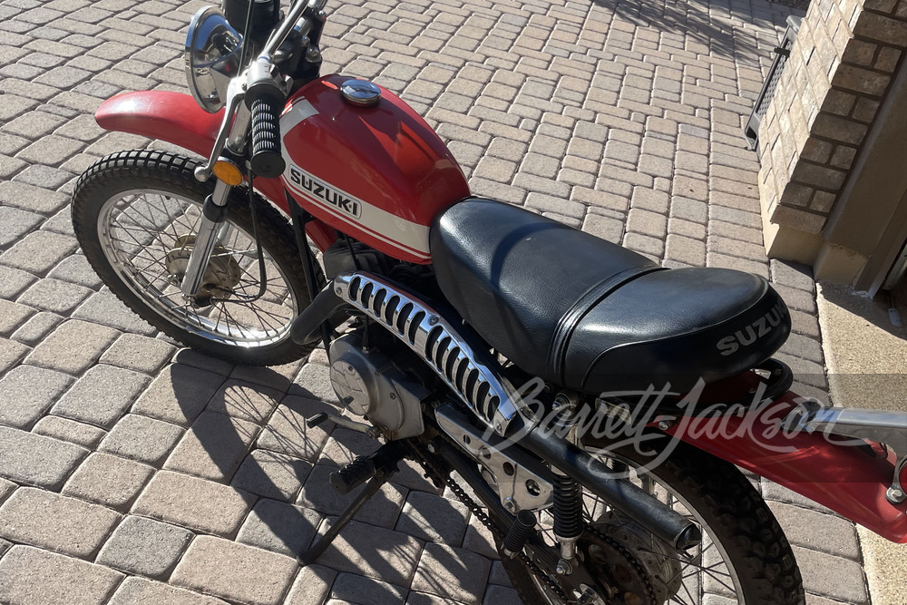 1972 SUZUKI TC90 MOTORCYCLE - Vehicle | Barrett-Jackson Auction