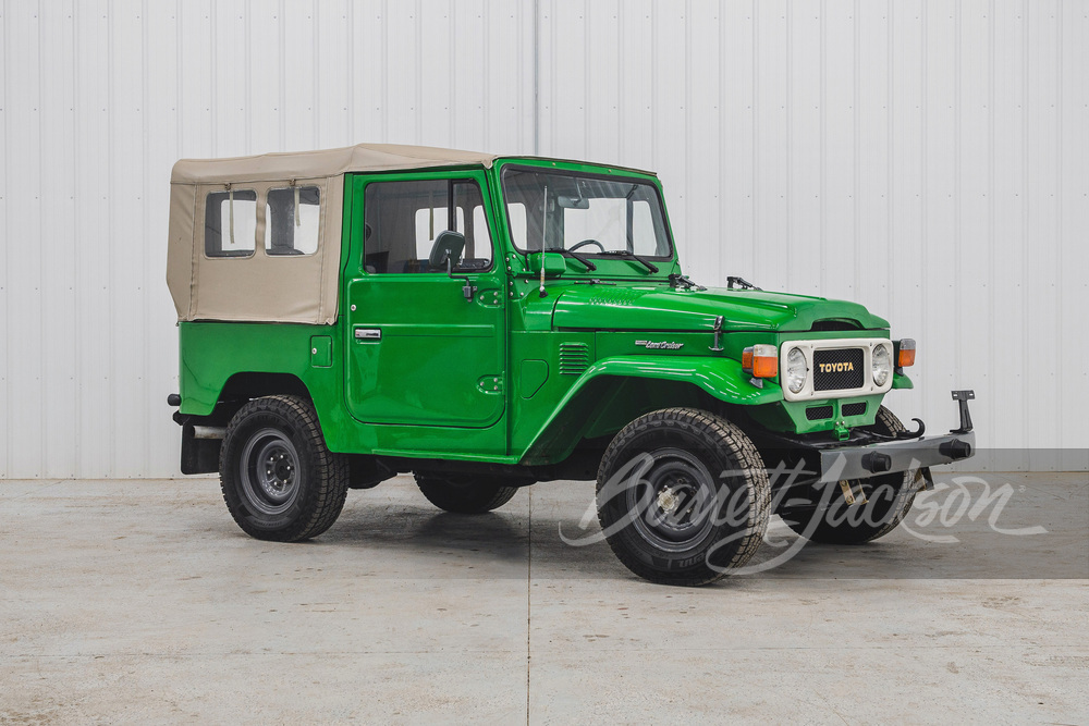 FJ40306930