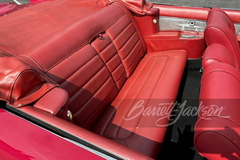 1960 IMPERIAL CROWN CONVERTIBLE - Vehicle | Barrett-Jackson