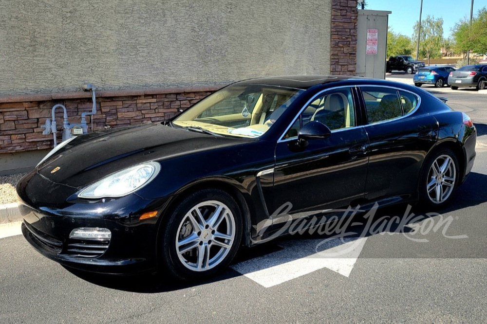 2010 Porsche Panamera S image 1