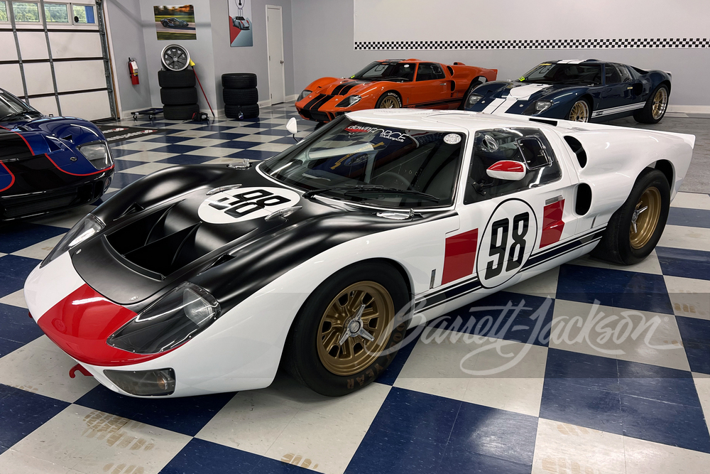 1966 SUPERFORMANCE GT40 MKII KEN MILES SPECIAL EDITION - Vehicle