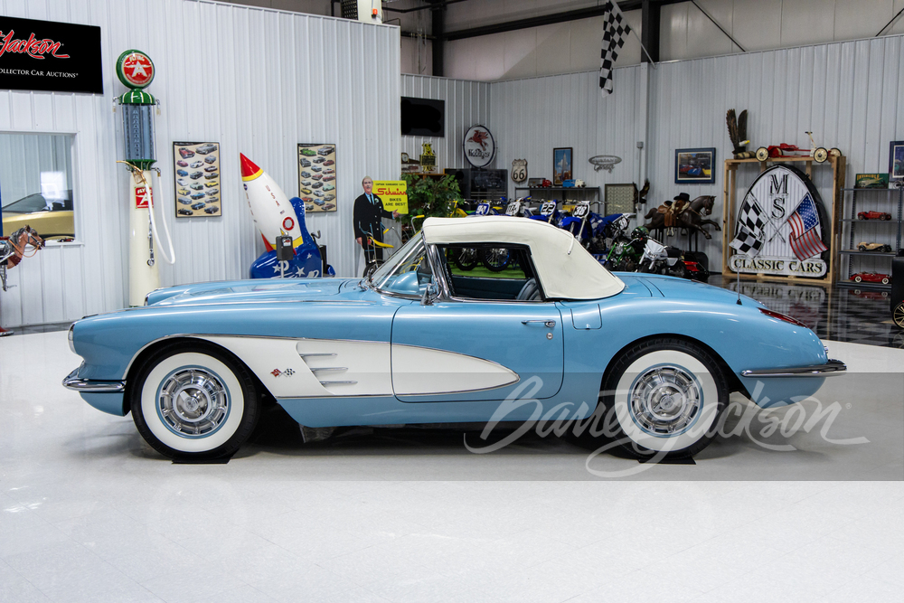 1960 CHEVROLET CORVETTE 283/270 CONVERTIBLE - Vehicle | Barrett