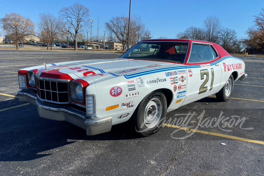 1974 FORD GRAN TORINO CUSTOM COUPE - Vehicle | Barrett-Jackson