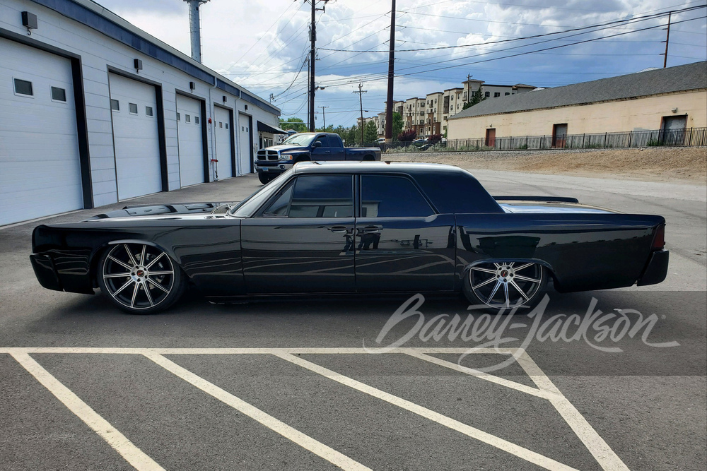 LINCOLN CONTINENTAL CUSTOM SPECIAL（霊柩車） LINCOLN CONTINENTAL CUSTOM SPECIAL（霊柩車） - メルカリ