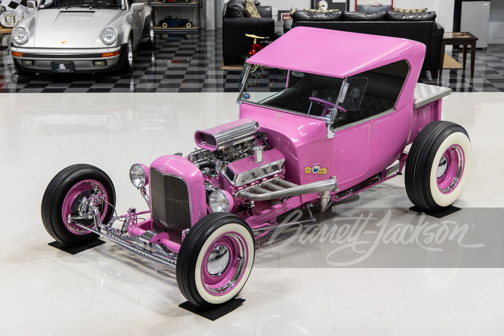 1923 FORD T-BUCKET CUSTOM ROADSTER 'LADY LUCK II' - Vehicle