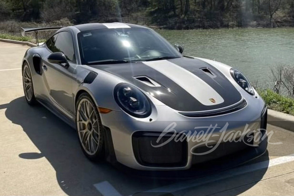 2018 Porsche 911 GT2 RS image 1