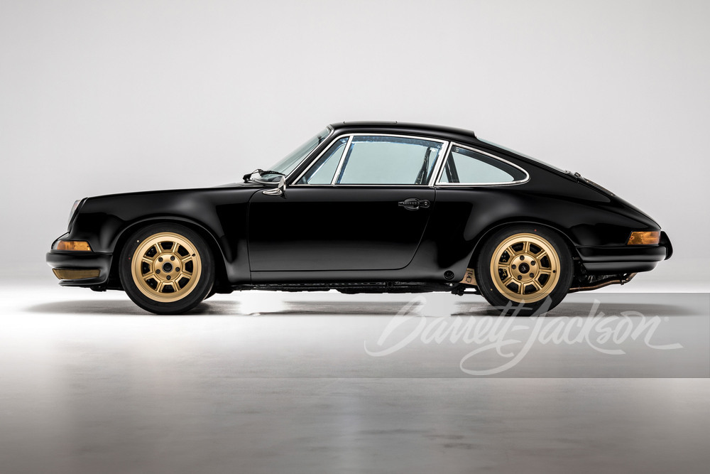 1982 PORSCHE 911 CUSTOM COUPE 'MR26 VOID' - Vehicle | Barrett