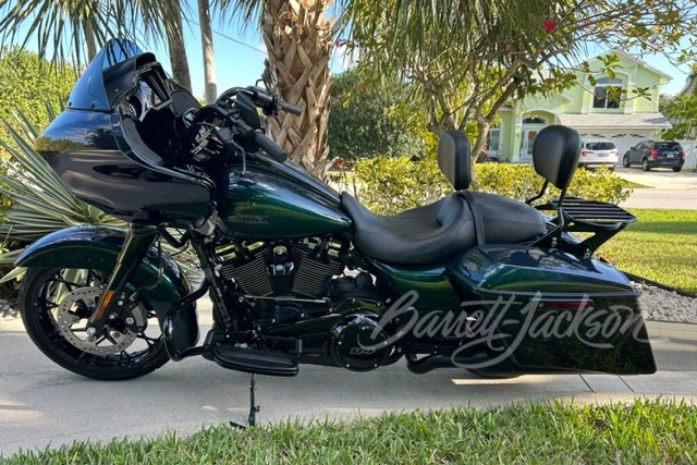 2021 HARLEY-DAVIDSON ROAD GLIDE MOTORCYCLE - Vehicle | Barrett