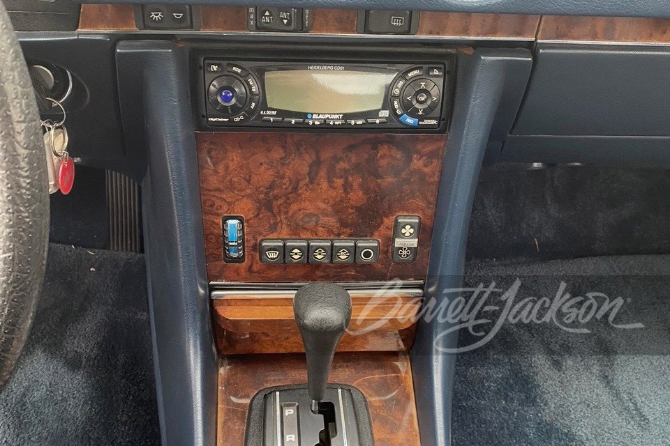 1984 MERCEDES-BENZ 380SL ROADSTER - Vehicle | Barrett-Jackson