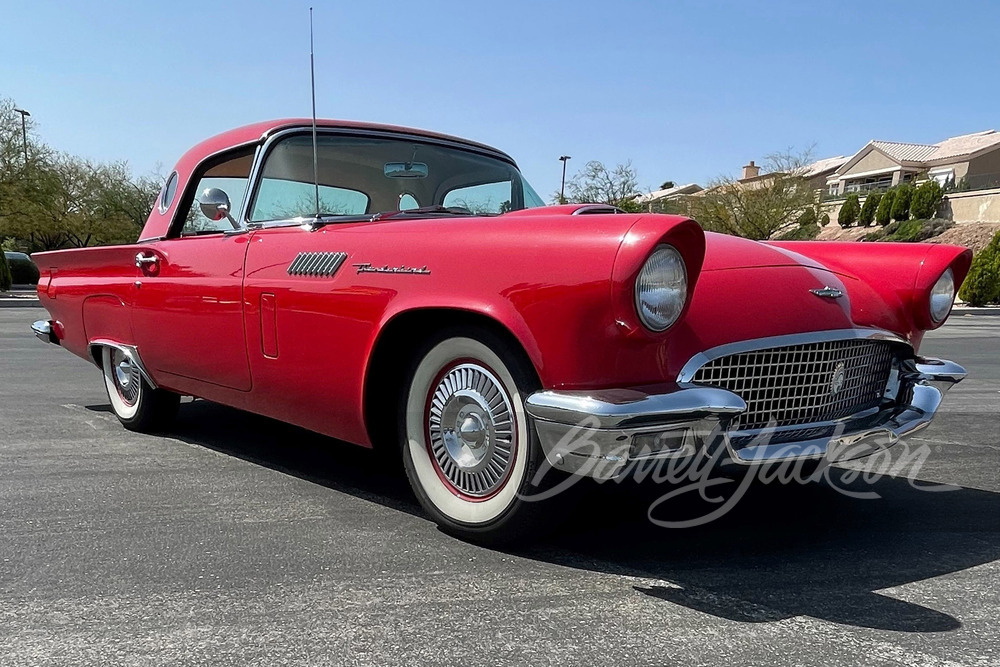 1957 Ford Thunderbird