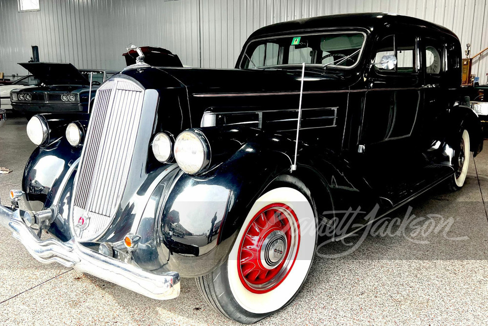 1936 Pierce-Arrow 1601
