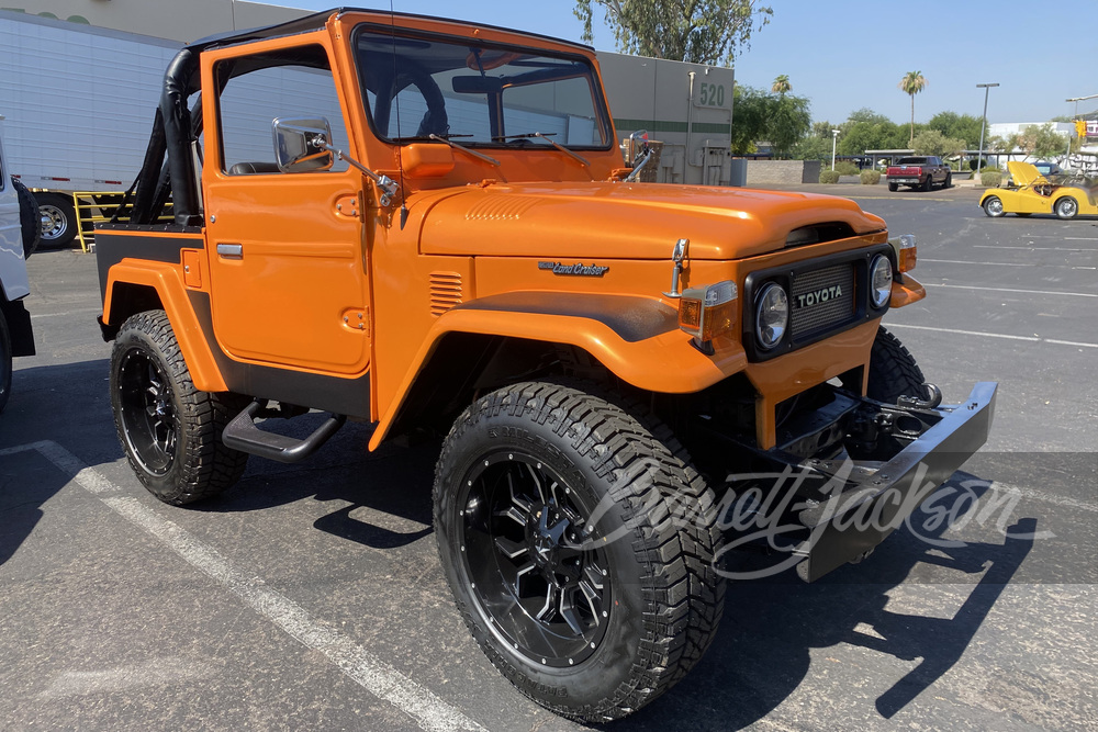 1982 TOYOTA LAND CRUISER FJ40 CUSTOM SUV - Vehicle | Barrett