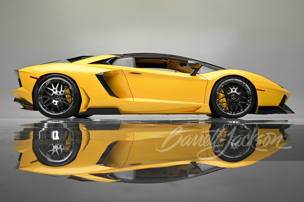 2015 LAMBORGHINI AVENTADOR LP 700-4 ROADSTER - Vehicle | Barrett