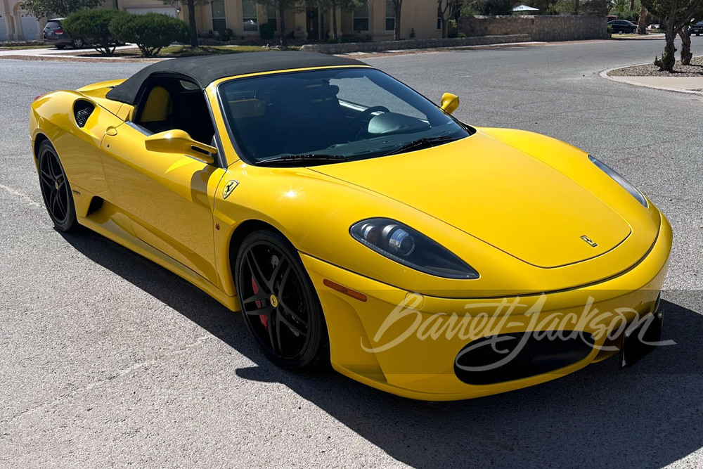 F430★ 280953_Front_3-4_Web.jpg