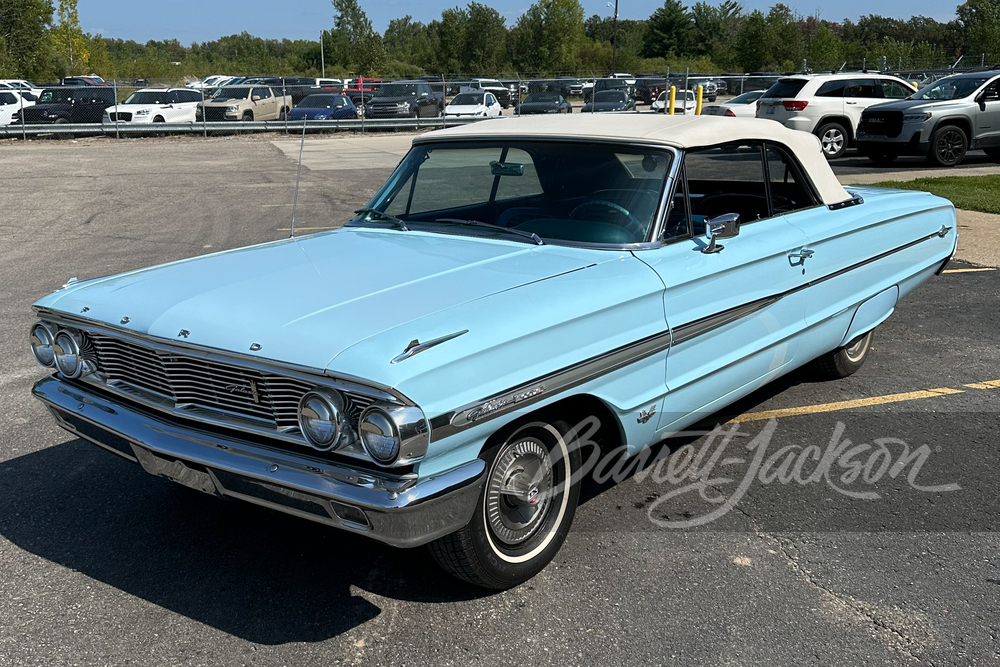 わんわん オールドサンローラン ブルーマーブル トライアングルシェイプ わんわん オールドサンローラン ブルーマーブル トライアングル