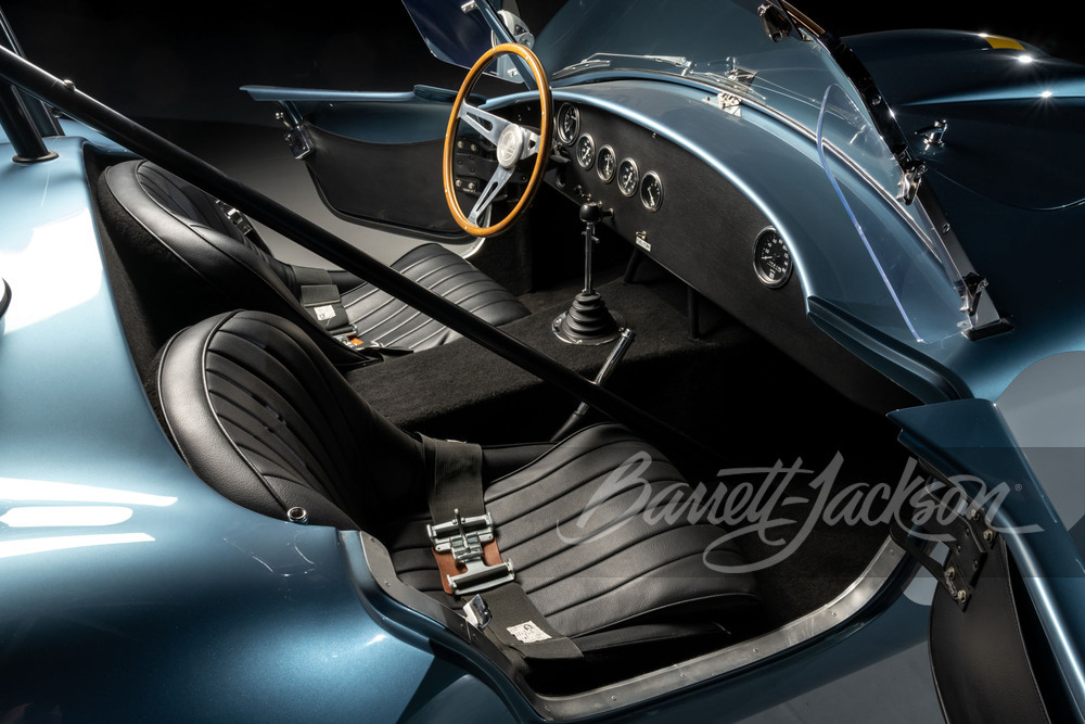 1964 SHELBY 289 COBRA CSX 7000 ROADSTER - Vehicle | Barrett